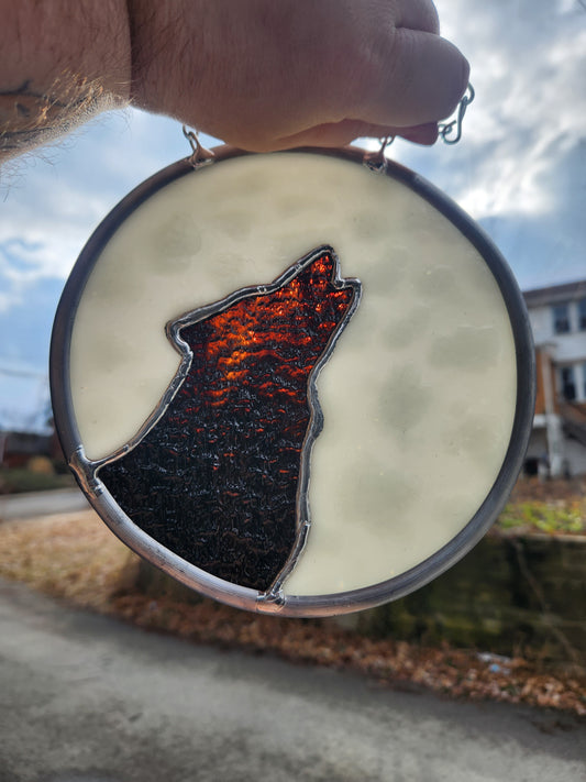 Howling Wolf - Stained Glass Suncatcher