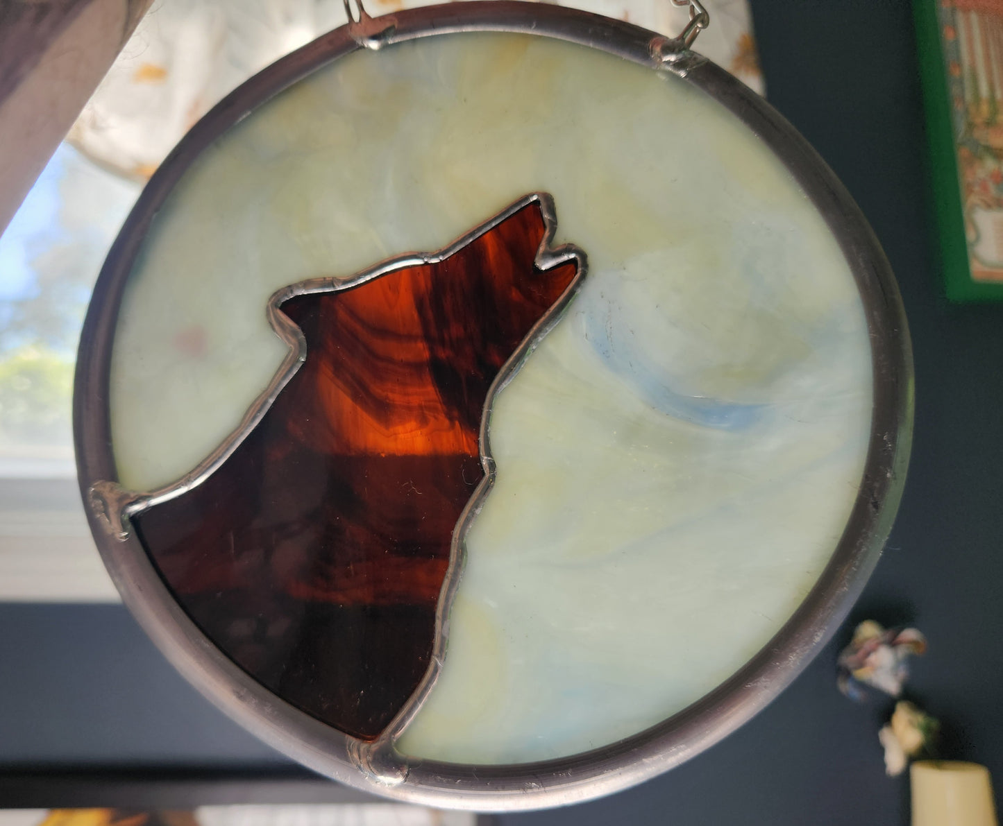 Howling Wolf - Stained Glass Suncatcher